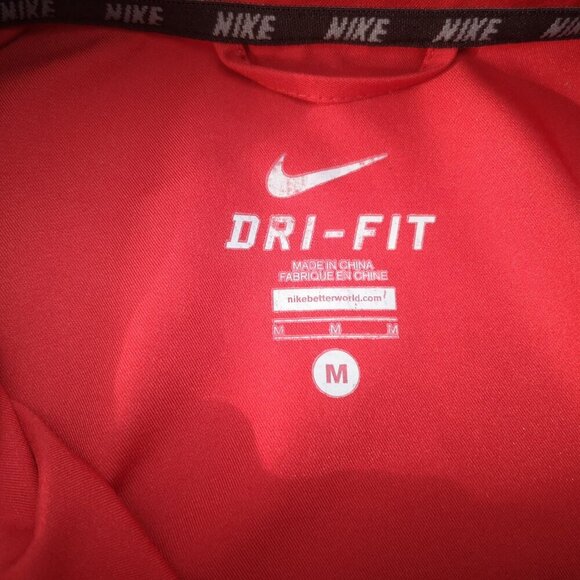 Nike Dri-Fit Men's Size Medium Full Zip Lightweight Red & Grey Jacket - Picture 3 of 11